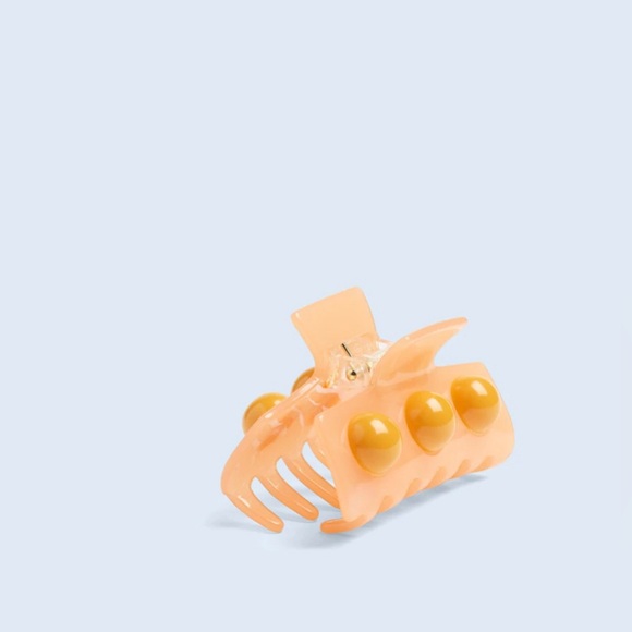 NWT Studded Medium Claw Hair Clip - Picture 1 of 3